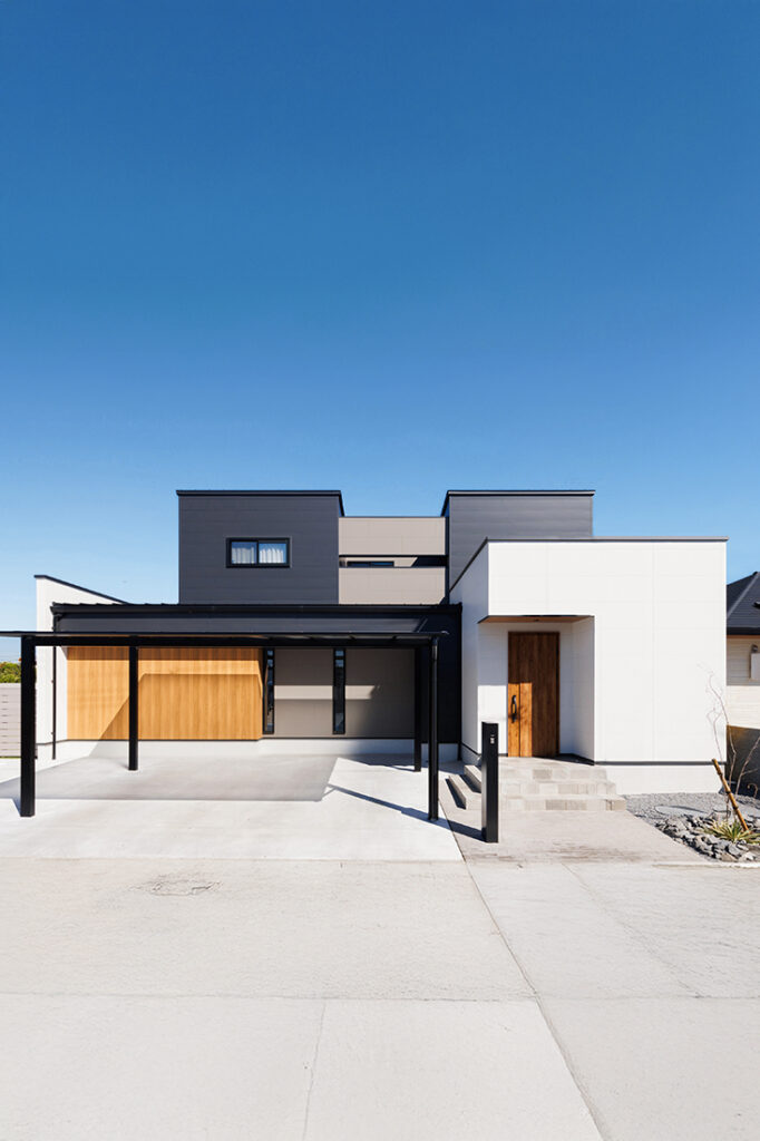 中庭×回遊性を実現したモダンな家