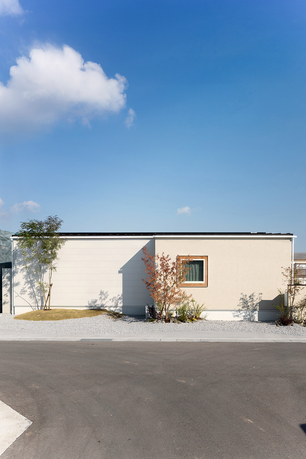 落ち着きのあるナチュラルモダンな平屋