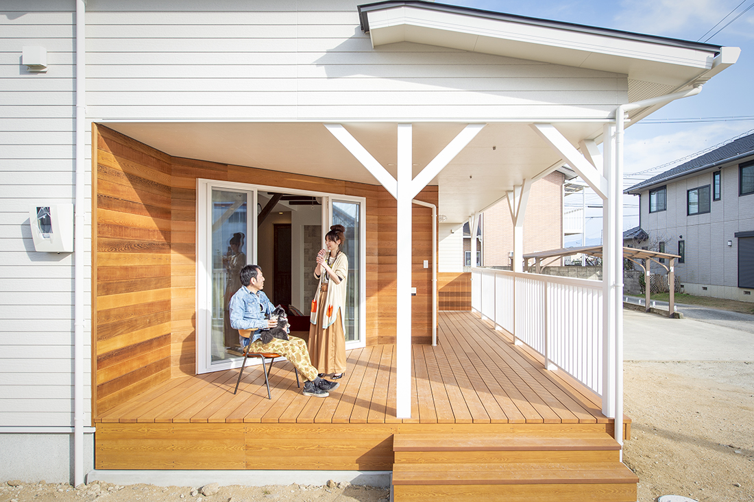 思いやりの溢れる西海岸風の家