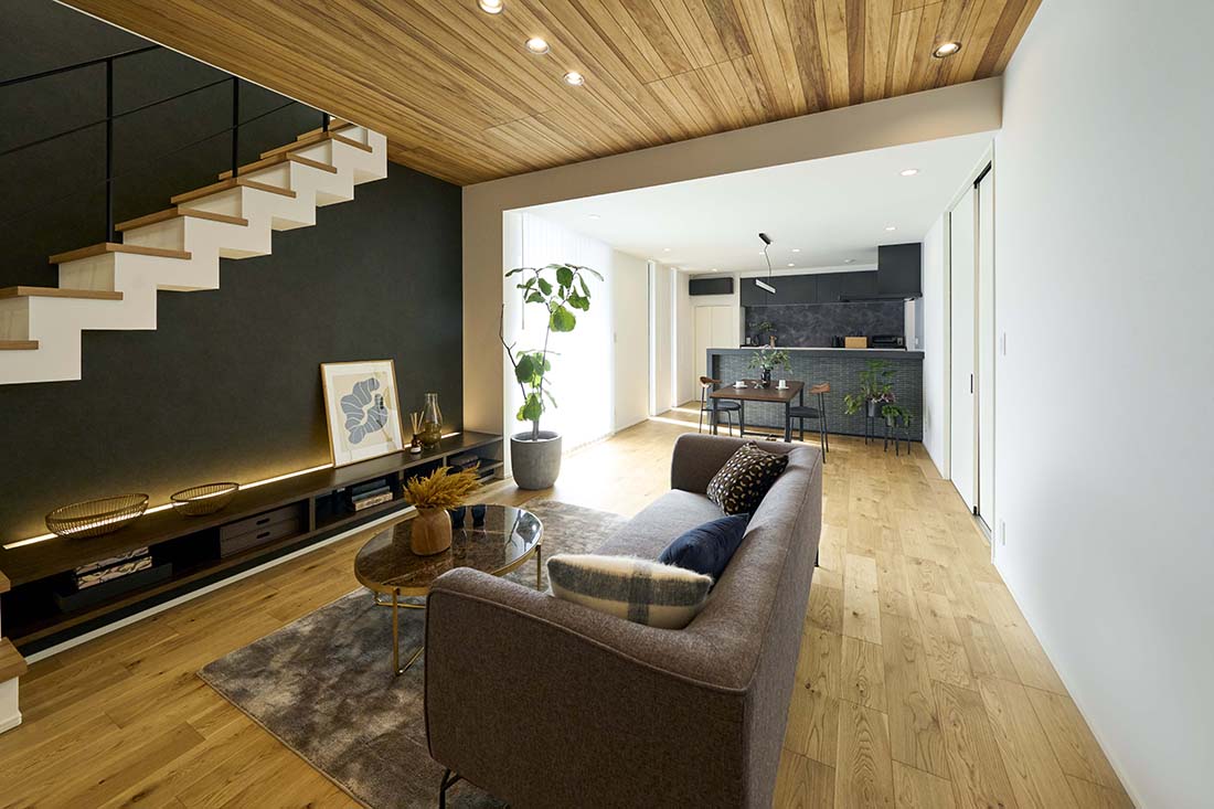 アイタウン円座8号地