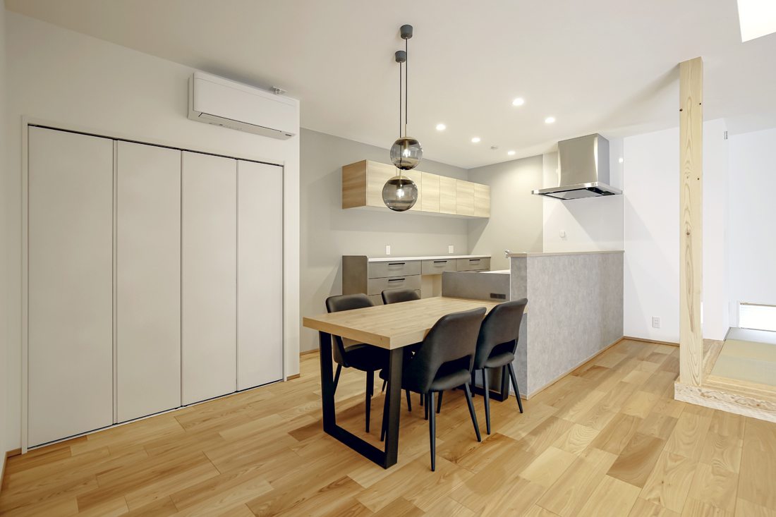 シンプルモダンな中に優しさを感じる平屋