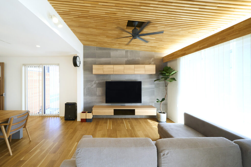 テレビ周りの収納、すっきりおしゃれに見せるには? - 香川県高松・丸亀の注文住宅・新築住宅なら一級建築士事務所ロータリーハウス