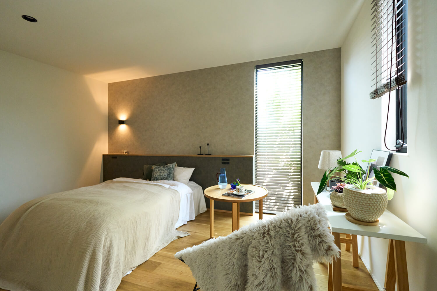 大開口も、自由な間取りも、<br />
「いつも快適な室温」のまま叶える。