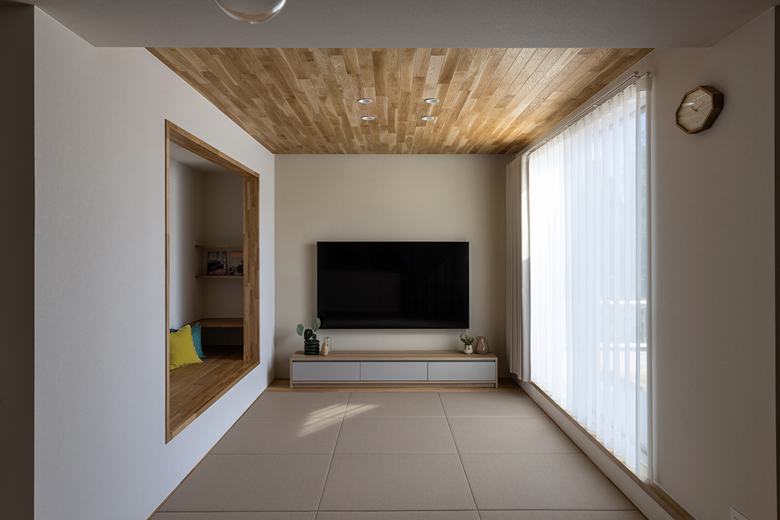 タタミを使用したリビング